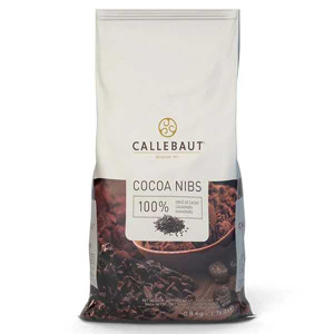 Front of Callebaut Cocoa Nibs 800g bag showing product branding and “100% cocoa” label. Image highlights nib texture and premium Belgian packaging.
