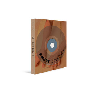 Sweet Devotion by Daniel Álvarez. A 256 page bilingual hardback with 100+ dessert recipes, techniques, and inspiration for professionals and home bakers. Sweet Devotion by Daniel Álvarez. A 256 page bilingual hardback with 100+ dessert recipes, techniques, and inspiration for professionals and home bakers.