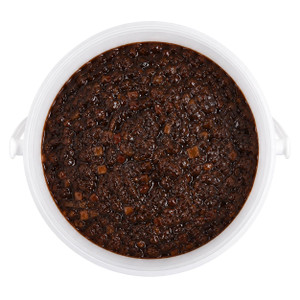 Stokes Beer Chutney 2kg tub. Rich, malty British chutney with onions, apples, and spices. Perfect for cheese boards, pies, sandwiches, and hearty pub-style dishes.