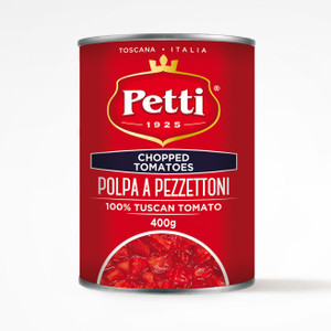 Petti 100% Italian Chopped Tomatoes 400g are rich, balanced tomatoes ideal for sauces, stews and everyday cooking with reliable Italian flavour.