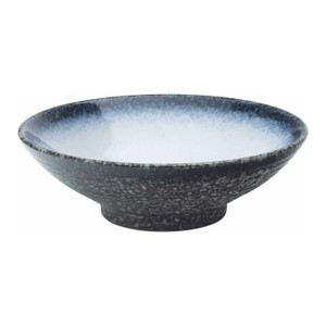 Isumi Bowl 8.5" large ceramic bowl made from durable stoneware. Ideal for pasta, salads, noodles and desserts. Microwave and dishwasher safe.