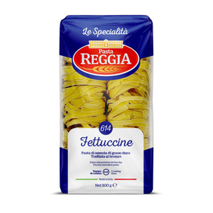 Reggia Pasta Fettuccine 500g features long, flat pasta ribbons ideal for creamy sauces, rich ragù, mushrooms, Parmesan and Italian-inspired meals.