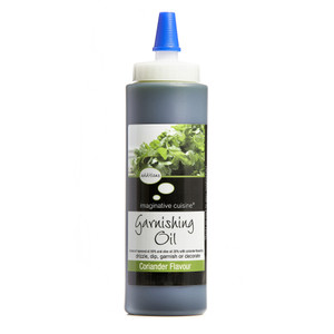 Coriander Garnishing Oil 200ml for drizzling and finishing dishes. Adds fresh herbal flavour and vibrant colour to seafood, vegetables and modern cuisine.