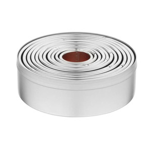 Vogue Round Plain Pastry Cutter Set of 11 Vogue Round Plain Pastry Cutter Set of 11