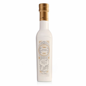 Castillo De Canena Chardonnay Balsamic Vinegar 250ml. Golden, floral and delicately balanced vinegar, ideal for vinaigrettes, marinades and pickles. Castillo De Canena Chardonnay Balsamic Vinegar 250ml. Golden, floral and delicately balanced vinegar, ideal for vinaigrettes, marinades and pickles.