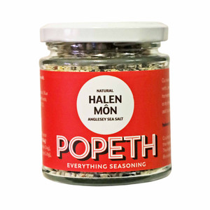 Halen Mon Popeth Everything Bagel Seasoning 100g combines sesame, garlic, onion and sea salt for a savoury crunchy finish.