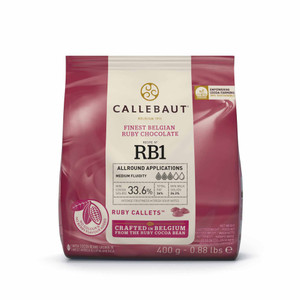 Callebaut RB1 Ruby Chocolate Callets 400g. Naturally pink Belgian ruby chocolate with fruity notes, perfect for baking, desserts and confectionery.