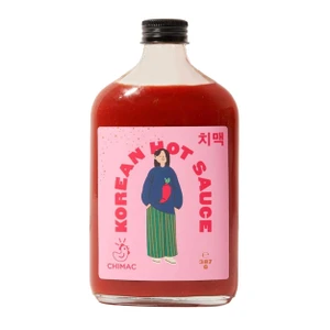 Chimac Korean Hot Sauce 390g combines 53.6% gochujang with vinegar, garlic and soy for tangy, savoury heat. Great with chicken, noodles, burgers and rice.