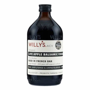 Willy’s Live Apple Balsamic Vinegar 500ml is made with British organic apples and rested in French oak for a rich, fruity, naturally sweet flavour.