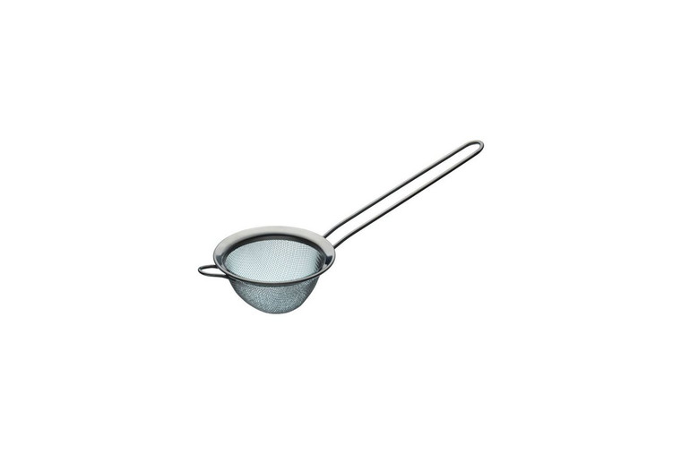 Masterclass Stainless Steel 7.5cm Fine Mesh Sieve. Durable and compact, ideal for sifting flour, dusting icing sugar, straining sauces and everyday kitchen use.