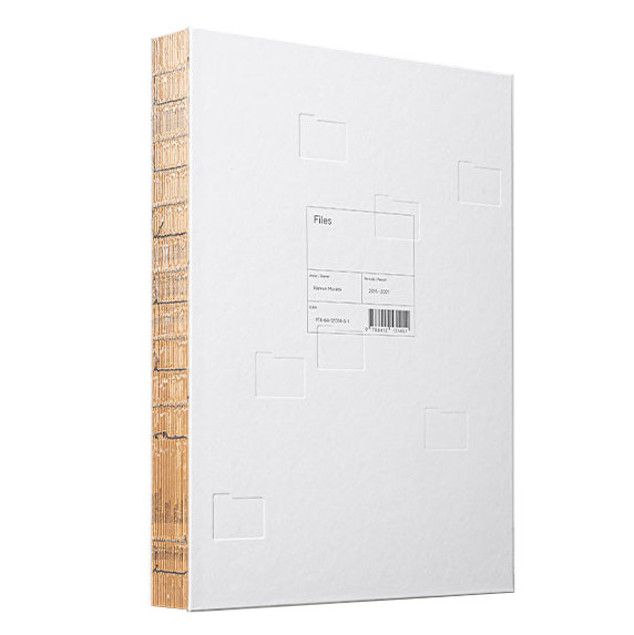 Discover Files by Ramon Morató, the award-winning pastry book exploring chocolate, science, flavour pairing and modern pâtisserie across 529 pages.