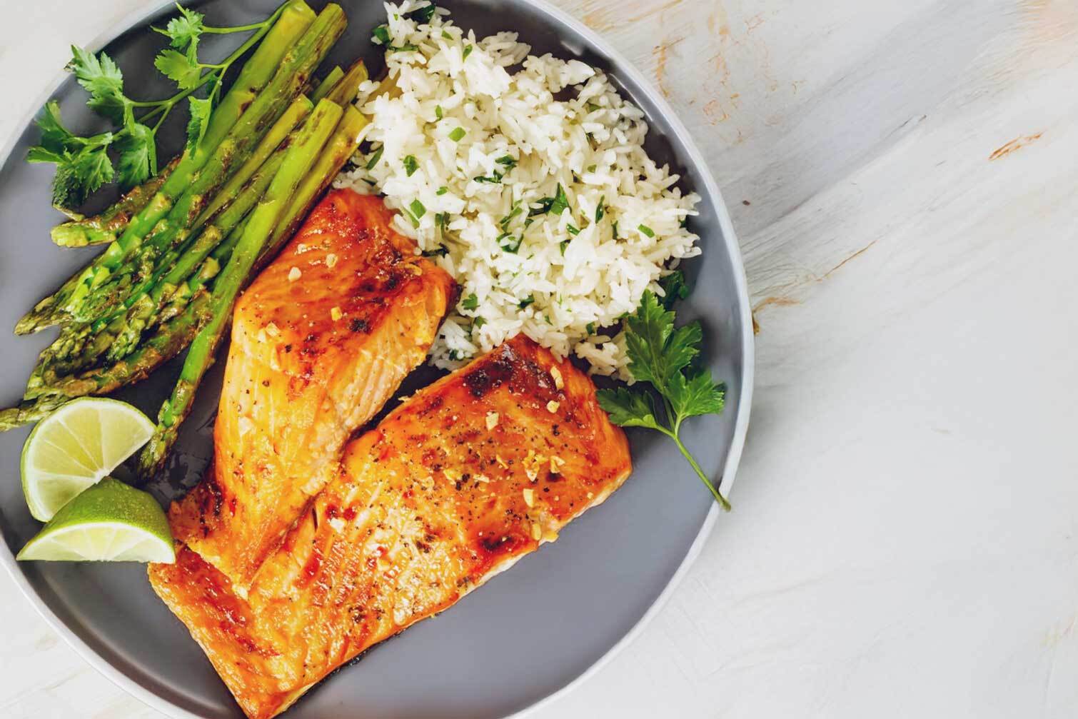 gochujang-glazed-salmon-with-jasmine-rice-asparagus-recipe.jpg