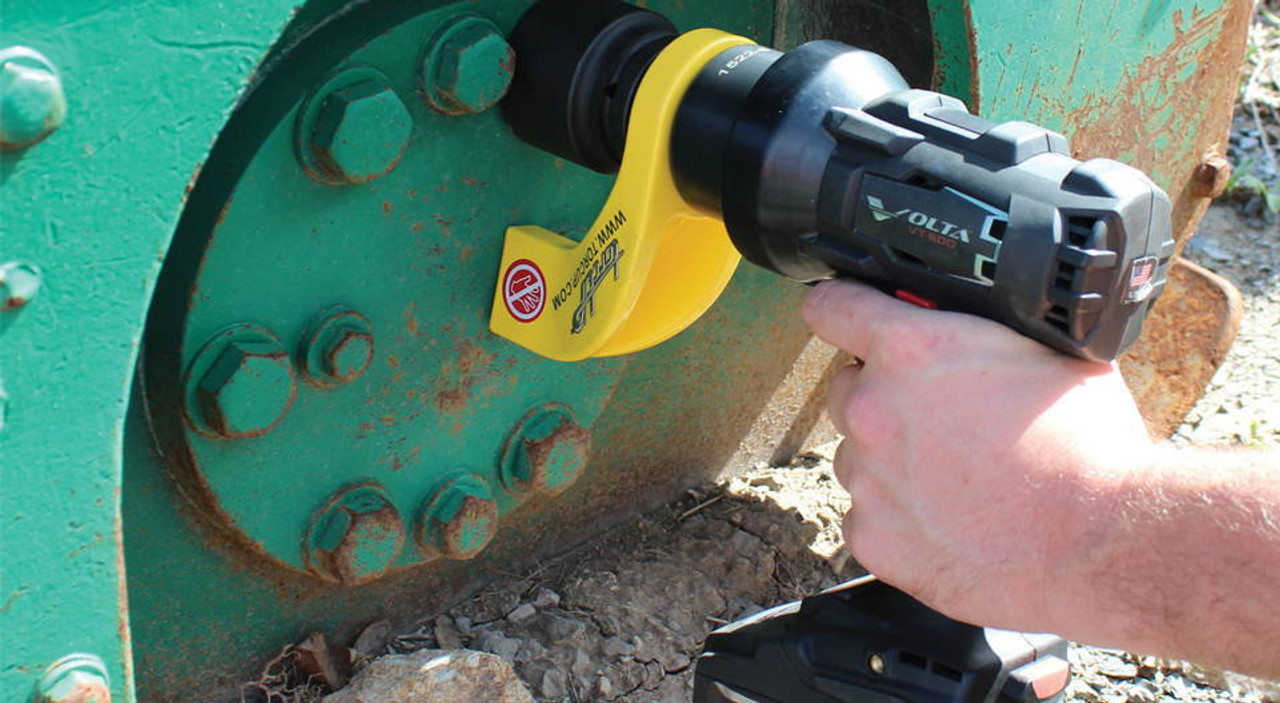 TorcUP 1 Dr 240 - 1000 Ft Lbs TorcUP VOLTA Cordless Torque Wrench and Batteries- VT-1000KIT