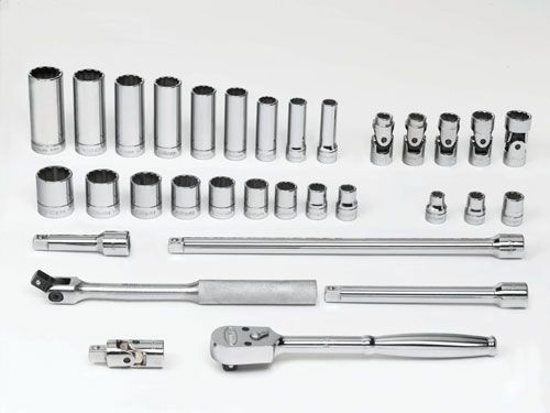Williams SAE Williams 3/8 Dr Shallow, Deep and Universal Socket and Tool Set 8 and 12 Pt 32 Pcs - WSB-32F Williams SAE Williams 3/8 Dr Shallow, Deep and Universal Socket and Tool Set 8 and 12 Pt 32 Pcs - WSB-32F