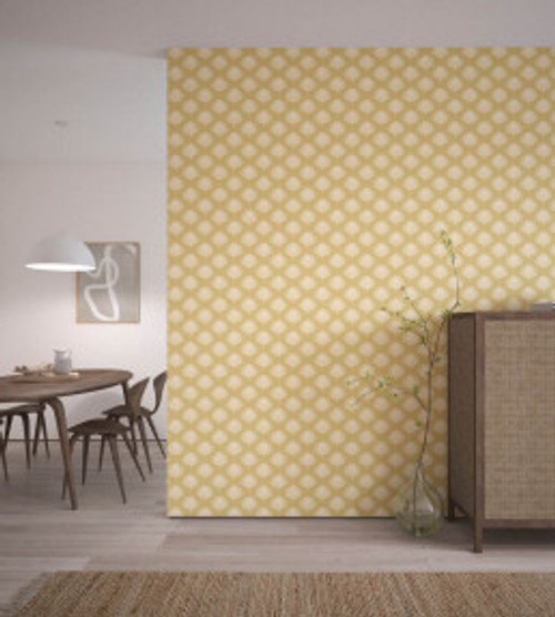 A great choice for all four walls and the perfect go-with for bolder designs, Ballaris fan leaf motif adorns this delicate wallpaper.