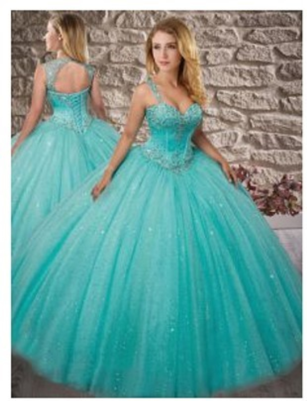 Aqua 15 Dresses