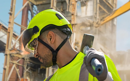 The Importance of Safety Helmets With Chin Straps: Why OSHA Prefers Them Over Hardhats 