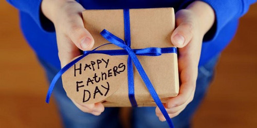 Father's Day Gifts Guide : 15 Fashionable Gift Ideas For Dad