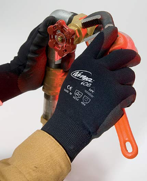 Ninjas that Fight Ice: The Best Gloves for Handling Icy Water - PK Safety  Supply