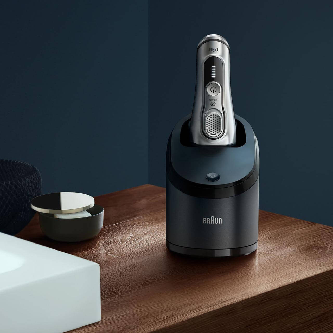 Braun Cleaning Station and Power Cord