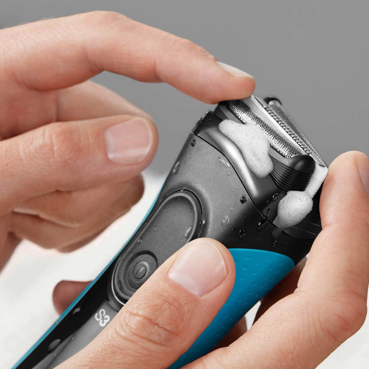 The Braun Series 3 ProSkin Will Change Your Mind About Electric Razors -  The Manual