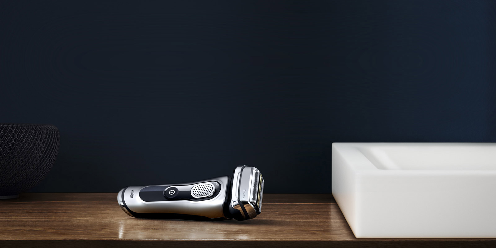 Smooth Shaving with Braun 320s-4 Series 3 Shaver