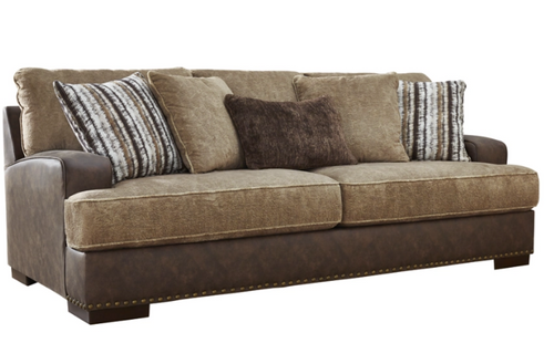 Signature Design Alesbury Sofa In Chocolate