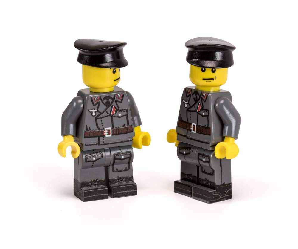 brickmania製ww2ドイツ軍STUGⅢ BKM2467_Web_Asset_01__27602.