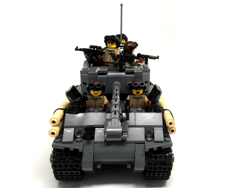 Battle Damaged Sherman M4A3E8 Tank w/crew