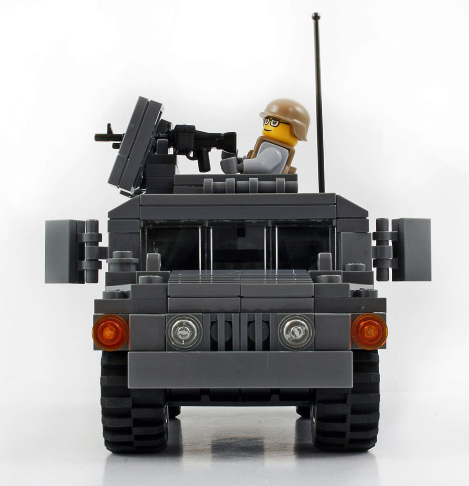 M1025 HMMWV - Dark Gray  + BONUS FIG PACK