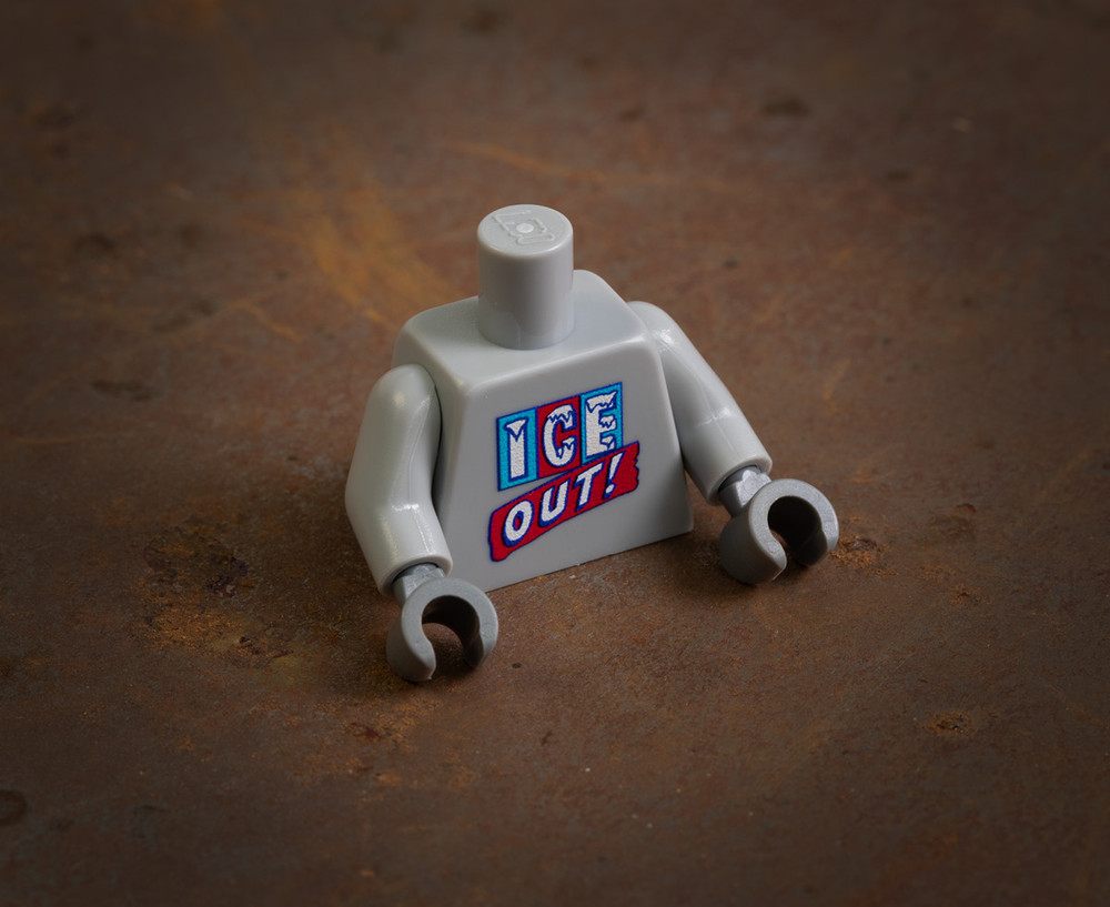 ICE OUT Torso - Brickmania Classic Series
