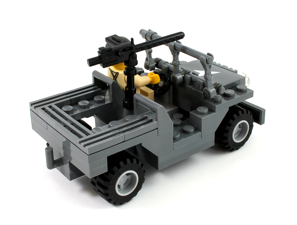 WWII Jeep with 101st Airborne Minifig
