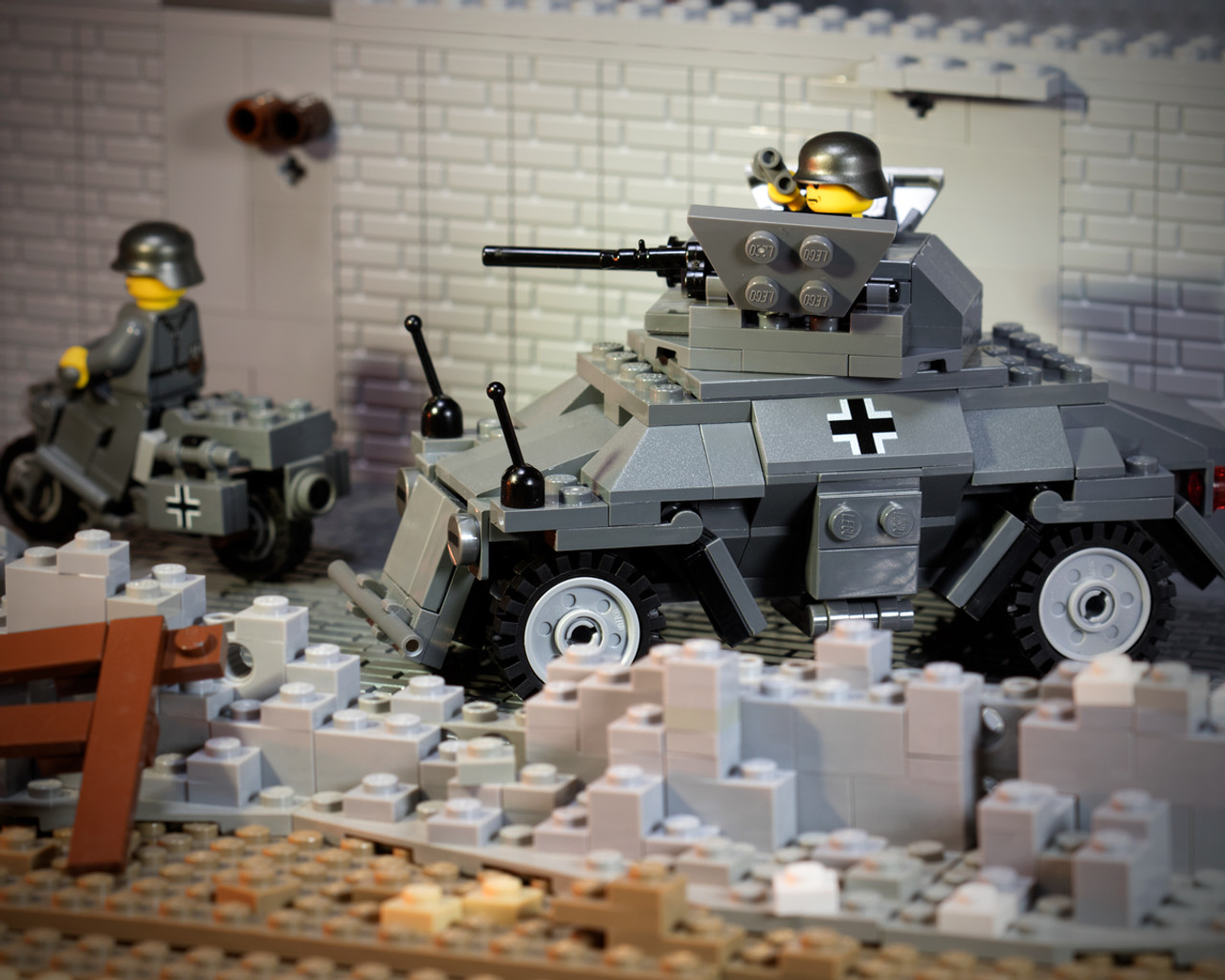 lego ww2 armored car