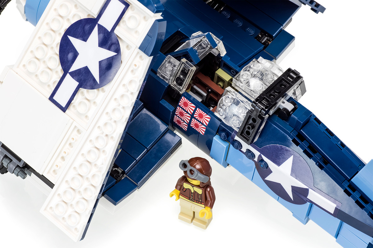 F4U Corsair - Brickmania Toys
