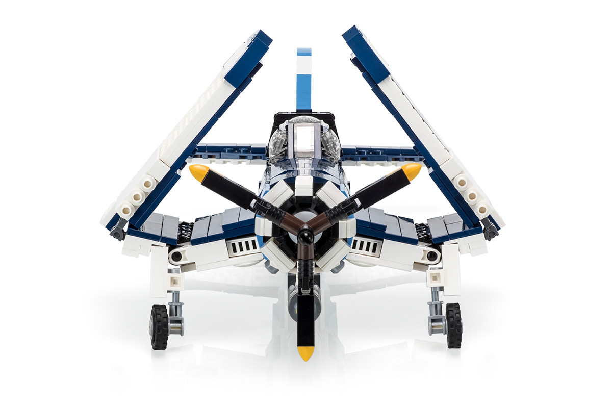 F4U Corsair - Brickmania Toys