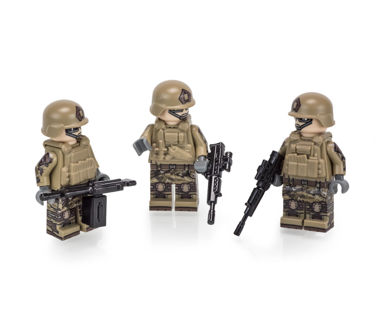 Land Rover XD - WMIK (Dark Gray) - Brickmania Toys