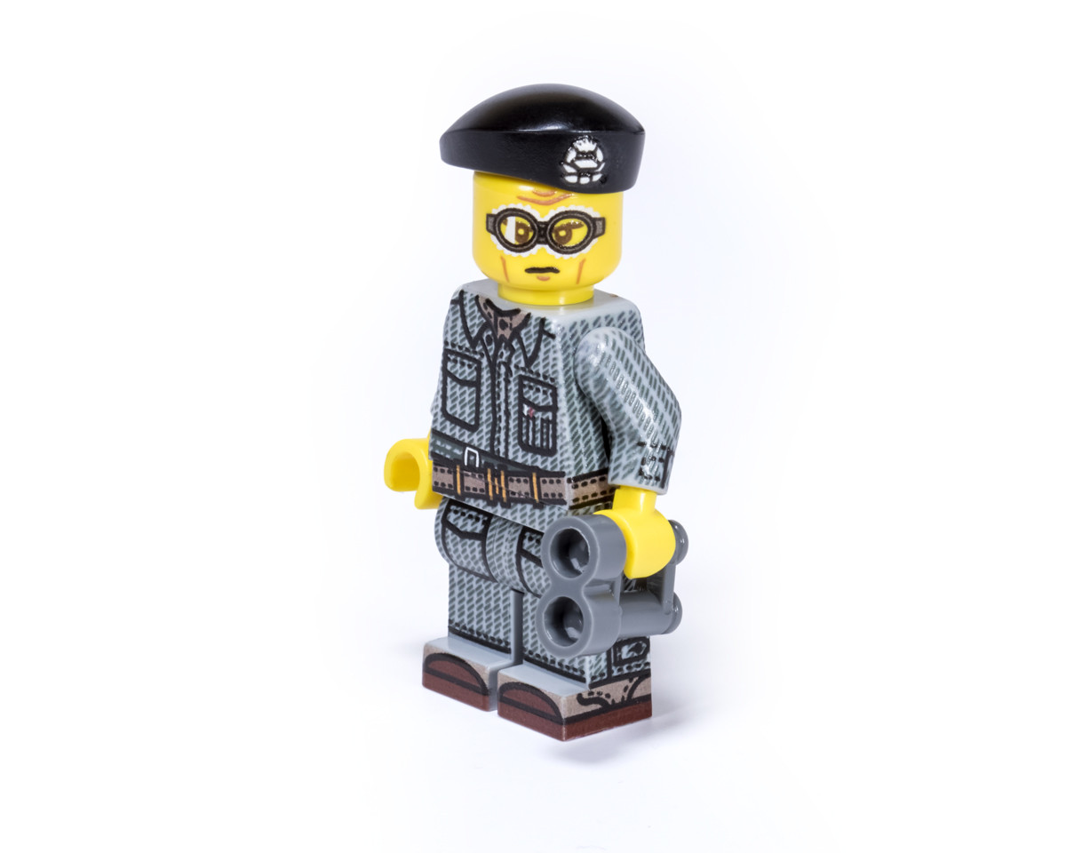 brickmania churchill crocodile