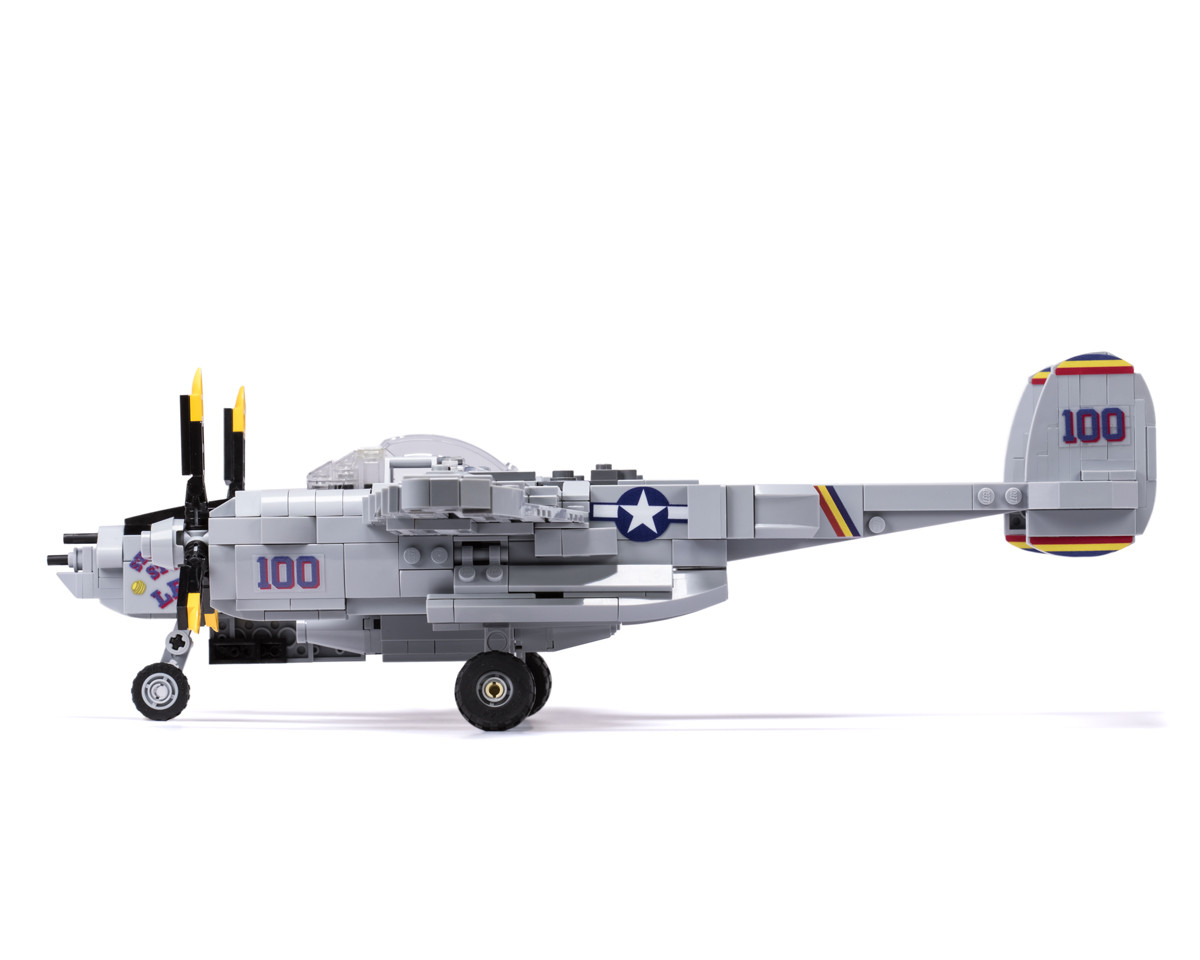 P-38L Lightning - Brickmania Toys