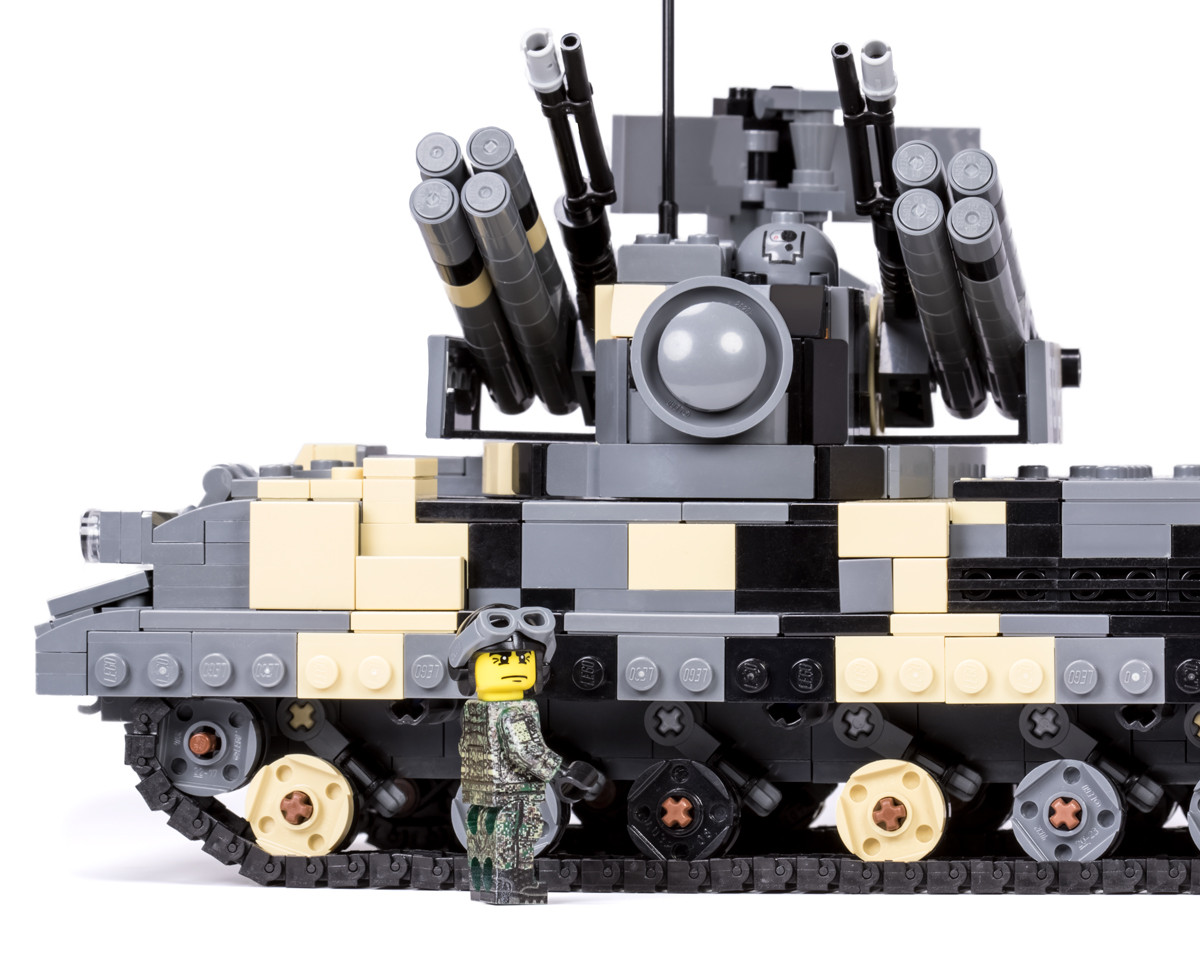 2K22 Tunguska SPAAW - Brickmania Toys