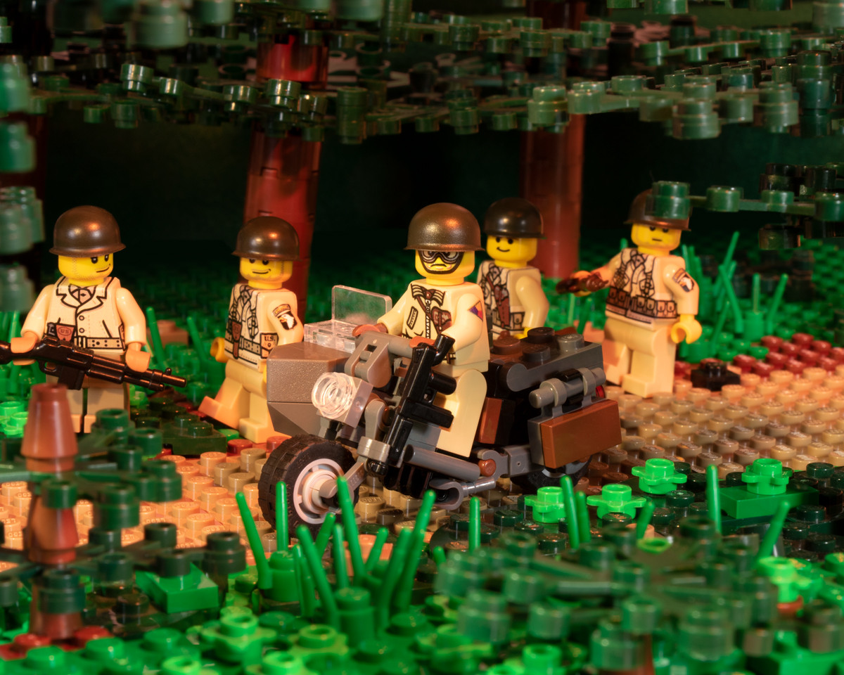 WWII WLA Motorcycle with Side Car - Brickmania Toys