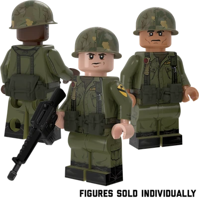 US Army Vietnam War 1st Cavalry Trooper with Perfect Caliber™ BrickArms M16