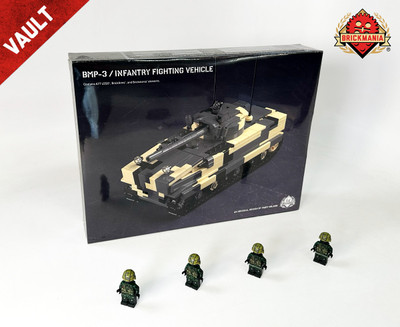 BMP-3 Infantry Fighting Vehicle (Sealed) + 4x Little Green Men -  BKM Vault