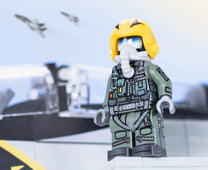 LEGO 8 NOUVEAU Pilote Mini Figurines Aviator Guerre Mondiale 1 2