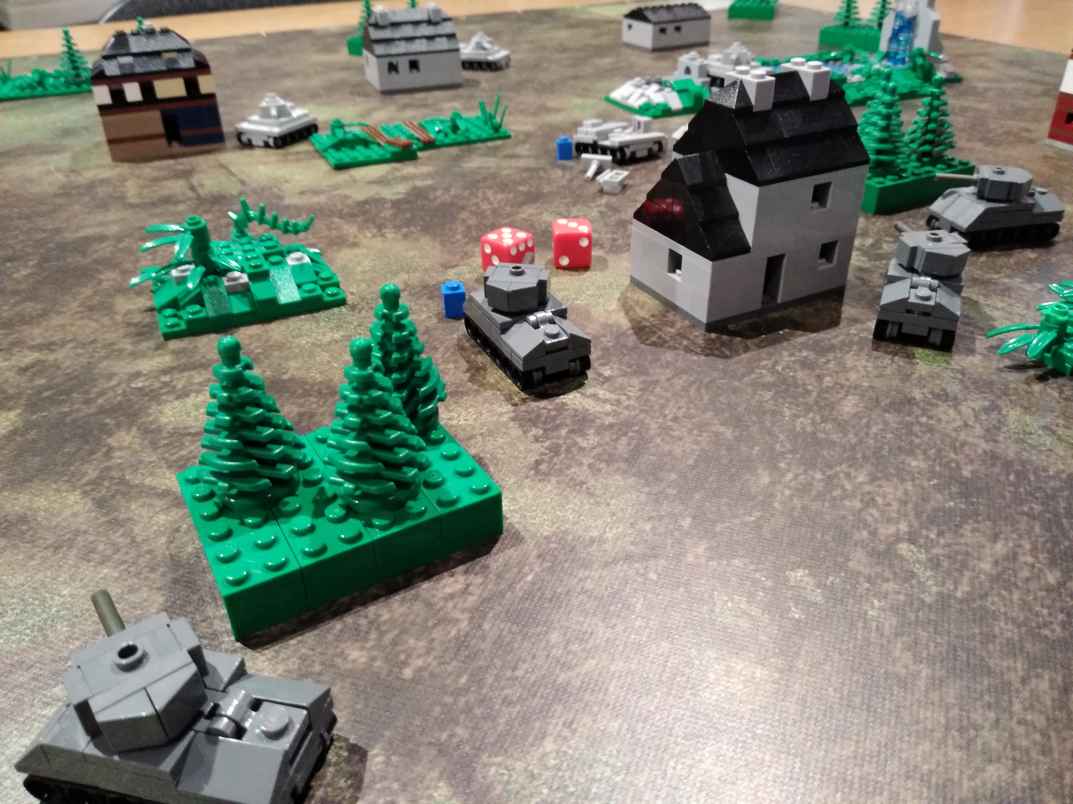 micro-brick-battle-game-night.jpg