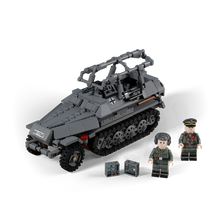 SdKfz 251/6 - Kommandopanzerwagen - with Heinz Guderian + Staff