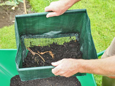 Haxnicks Easy Folding Riddle