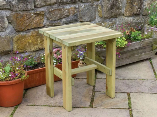 outdoor timber table