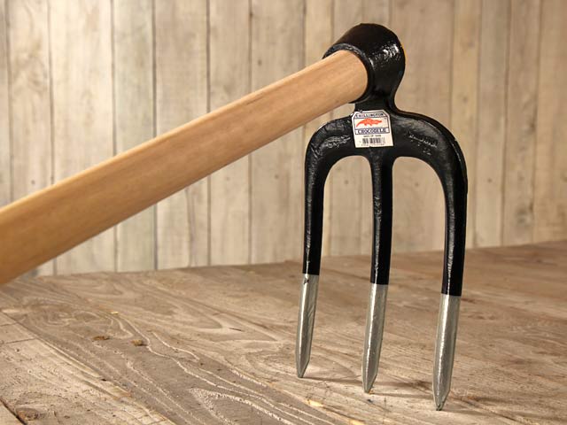 Chillington Heavy Duty Wide Canterbury - FORK -  Hoe With Handle