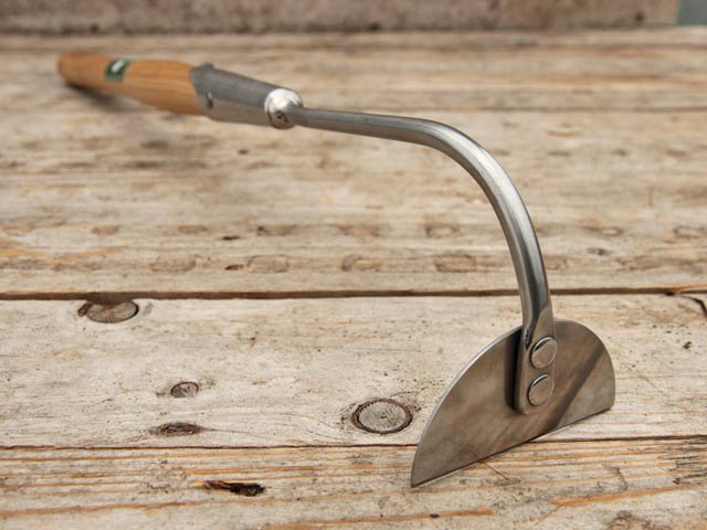 Greenman Long Handled Stainless Steel Onion Hoe - H1053