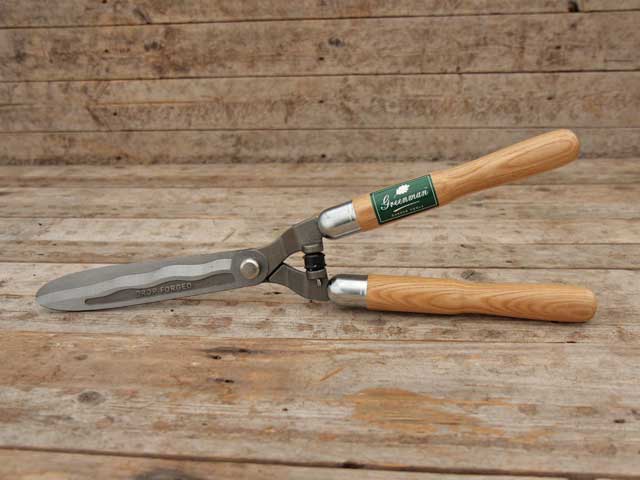 Greenman Forged Wavy Edge Shears